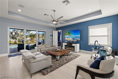 17 Willoughby Dr, Naples, FL, 34110-1359 | Card Image