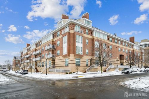 419-368 Rector St, Perth Amboy, NJ, 08861-4288 | Card Image