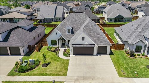 4304 S 87th St, Bentonville, AR, 72713-3230 | Card Image