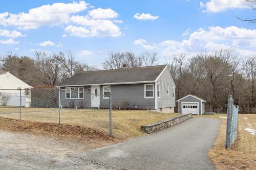 6 Bartlett St, Oxford, MA, 01540-1716 | Card Image