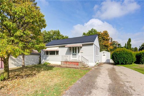 189 Cardigan St, Woodstock, ON, N4S1Z3 | Card Image