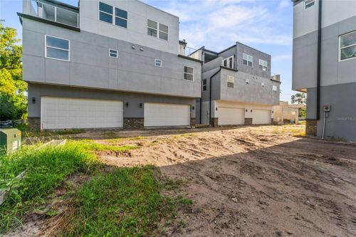 2a-809 W Linebaugh Ave, Tampa, FL, 33612 | Card Image