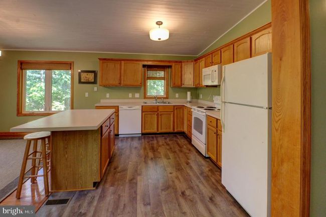 308 Mallard Dr, House other with 4 bedrooms, 3 bathrooms and null parking in BASYE VA | Image 12