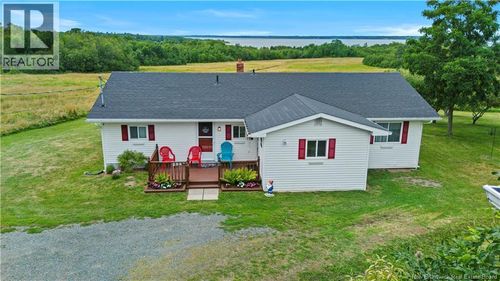 5271 Rte 105, Whites Cove, NB, E4C3H1 | Card Image