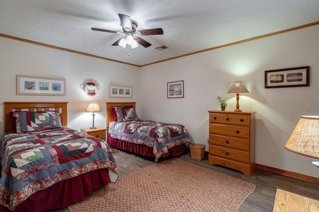 190 Hickory Pt, House other with 4 bedrooms, 3 bathrooms and null parking in Buckhead GA | Image 24