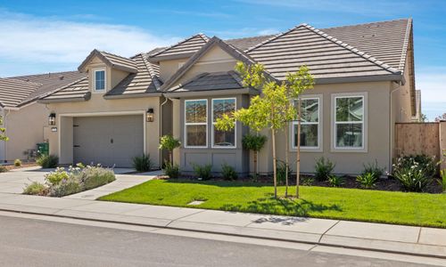 2920 La Jolla Way, Lodi, CA, 95242-8031 | Card Image