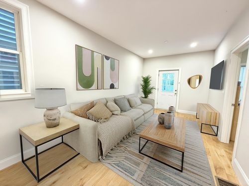 1-220 Bremen St, Boston, MA, 02128 | Card Image