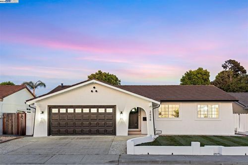 2656 Hilton St, Union City, CA, 94587-4311 | Card Image