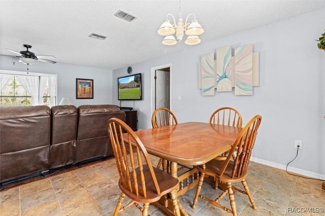 7618 W Golf Club St, House other with 3 bedrooms, 2 bathrooms and 2 parking in Crystal River FL | Image 16
