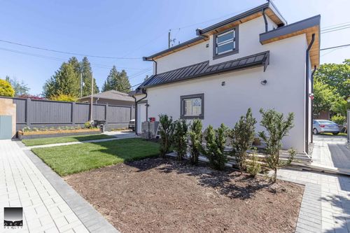 7662 French St, Vancouver, BC, V6P4V6 | Card Image