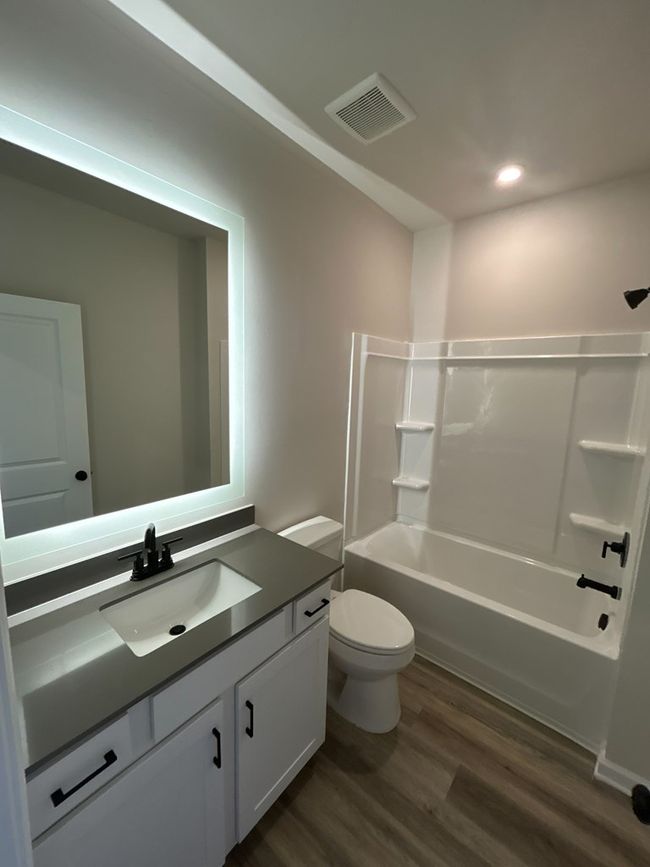 Unit 2 Grove Loop, Home with 3 bedrooms, 3 bathrooms and null parking in Blue Ridge GA | Image 5