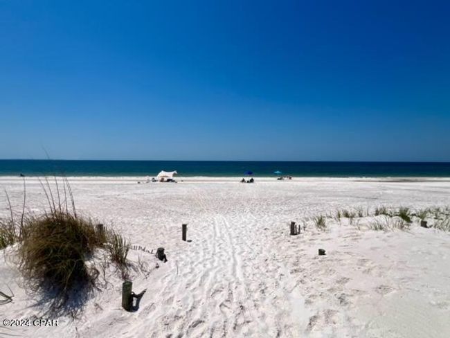UNIT-300 - 3300 Highway 98, Condo with 3 bedrooms, 3 bathrooms and null parking in Mexico Beach FL | Image 50