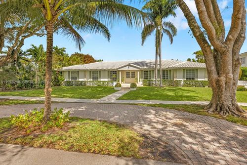 1235 Ne 95th St, Miami Shores, FL, 33138-2549 | Card Image