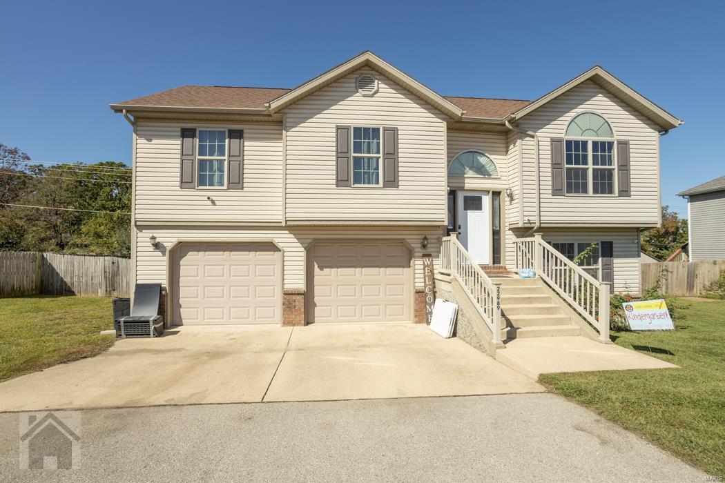 Reward Rd, Waynesville, MO 65583