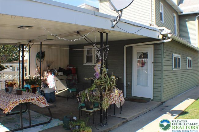 38 E Susquehanna St, House other with 4 bedrooms, 2 bathrooms and null parking in Allentown PA | Image 7