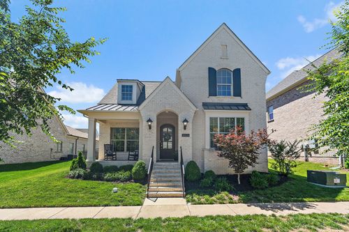 2420 Marco St, Nolensville, TN, 37135-2527 | Card Image