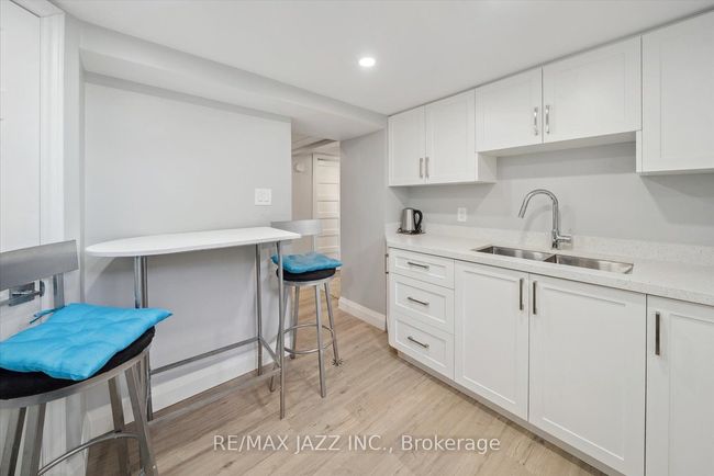 649 Masson St, House other with 3 bedrooms, 2 bathrooms and 3 parking in Oshawa ON | Image 32