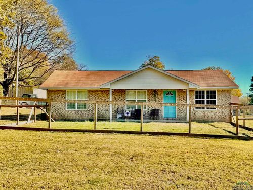 103 Daingerfield St, Naples, TX, 75568-5864 | Card Image