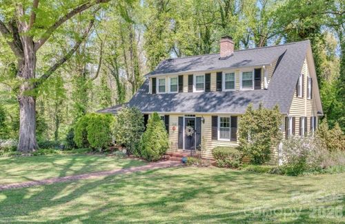 112 Kinwood St, Morganton, NC, 28655-3707 | Card Image