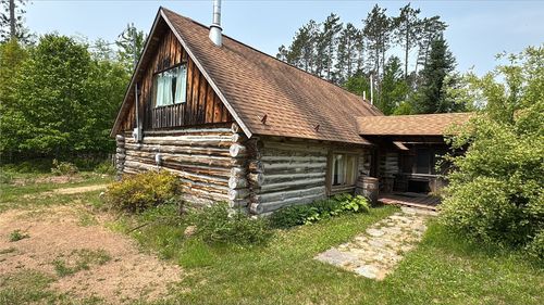 15014 Silver Creek Rd, Birnamwood, WI, 54414-8321 | Card Image