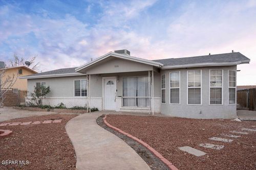 808 Talbot Ave, Canutillo, TX, 79835-5413 | Card Image