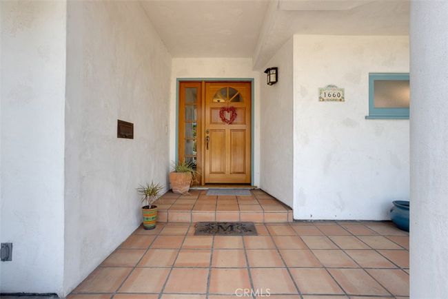 1660 Catalina Ave, House other with 3 bedrooms, 3 bathrooms and 1 parking in Seal Beach CA | Image 6