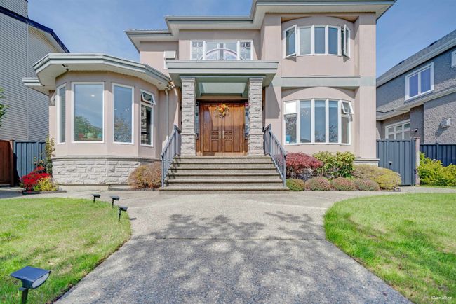 87 W 46 Th Avenue, House other with 6 bedrooms, 4 bathrooms and 5 parking in Vancouver BC | Image 1