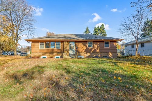 4418 65th Ave N, Brooklyn Center, MN, 55429-2110 | Card Image