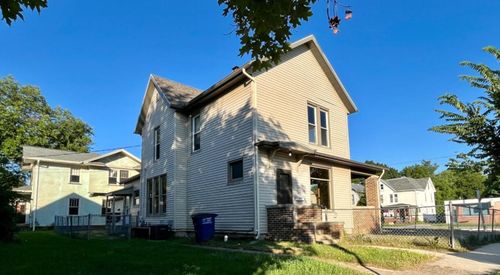 109 Lincolnway, La Porte, IN, 46350 | Card Image