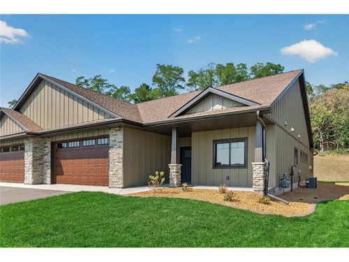 1092 Legend Lane, RIVER FALLS, WI, 54022 | Card Image