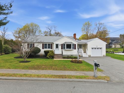 47 Samoset Rd, Woburn, MA, 01801-6142 | Card Image