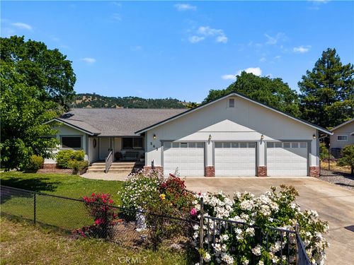 565 Bass Ln, Clearlake Oaks, CA, 95423 | Card Image
