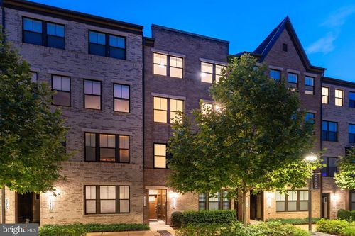 20721 Heron Landing Dr, STERLING, VA, 20166-2525 | Card Image