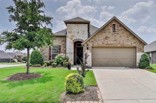 5601 Apple Ridge Dr, Mckinney, TX, 75071-5184 | Card Image