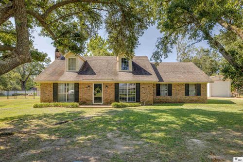 130 Cedar Ln, Delhi, LA, 71232-3602 | Card Image