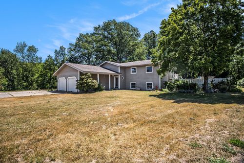 13554 Leonard, Nunica, MI, 49448-9730 | Card Image