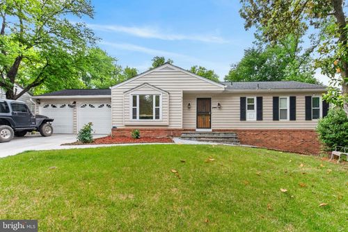 814 Stag Way, FORT WASHINGTON, MD, 20744-6817 | Card Image