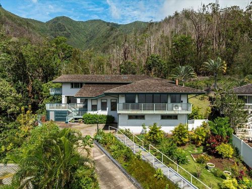 558 Polulani Dr, Wailuku, HI, 96793 | Card Image