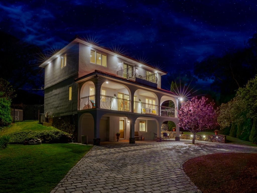 Seaside Dr, Jamestown, RI 02835