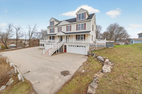 160 S Elm Street, Manchester, NH, 03103 | Card Image