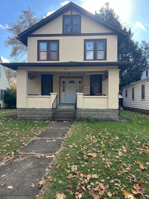 220 E Fair Ave, Lancaster, OH, 43130-2637 | Card Image
