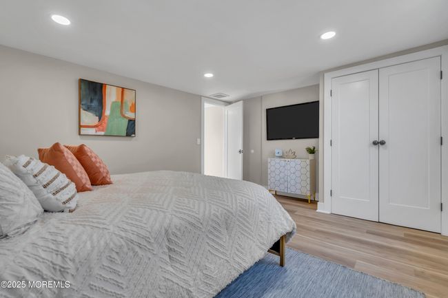 44 E Long Branch Ave, House other with 3 bedrooms, 2 bathrooms and null parking in Ocean Gate NJ | Image 21