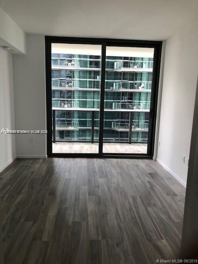 1808 - 801 S Miami Ave, Condo with 1 bedrooms, 2 bathrooms and null parking in Miami FL | Image 6