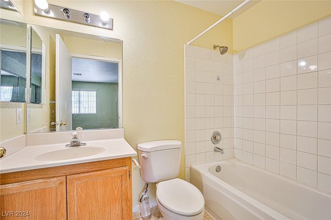 UNIT-2090 - 8410 Eldora Ave, Condo with 2 bedrooms, 2 bathrooms and null parking in Las Vegas NV | Image 20