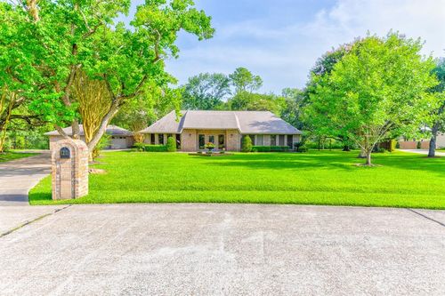 1211 Tall Pines Dr, Friendswood, TX, 77546-4623 | Card Image