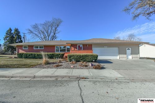 10331 N 145th St, Waverly, NE, 68462-1366 | Card Image