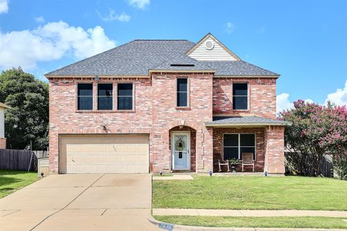 7211 Port Phillip Dr, Arlington, TX, 76002-3862 | Card Image