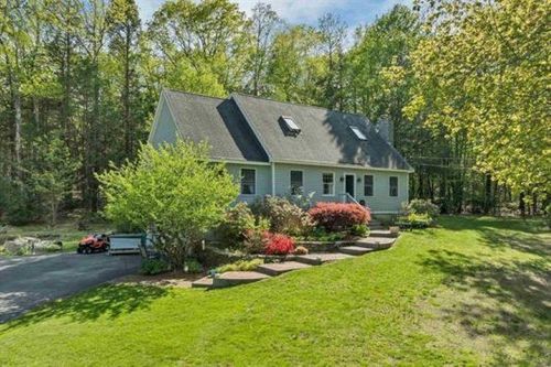 93 Birch Rd, Chester, NH, 03036-4002 | Card Image