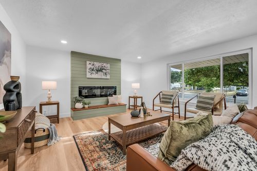 3861 S 5200 W, Salt Lake City, UT, 84120-2751 | Card Image