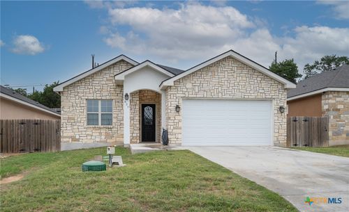 627 Hummingbird Hl, Canyon Lake, TX, 78133-3613 | Card Image